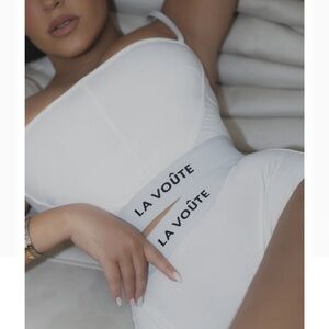 La Voûte White Bralette Set with Logo Waistband